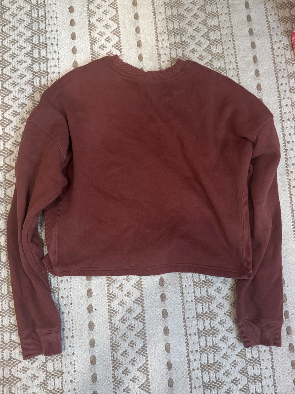 Vuori Cropped Crewneck Sweater - Picture 3 of 3